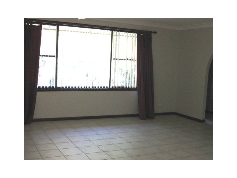 6 WILLANDRA PARADE, Heathcote NSW 2233