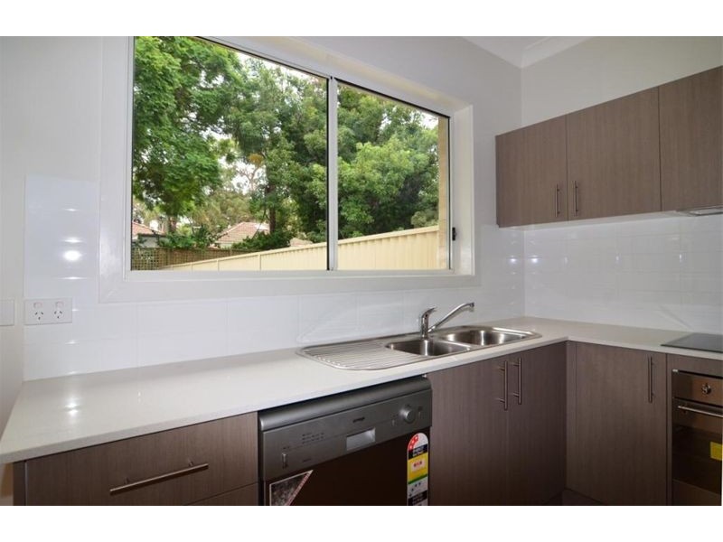 13a Kenneth Avenue, Kirrawee NSW 2232