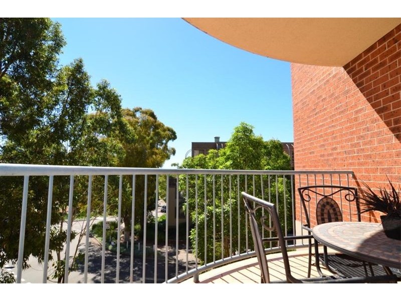 Level 3 10/2-4 Central Road, Miranda NSW 2228