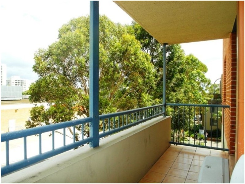 Level 3 10/2-4 Central Road, Miranda NSW 2228