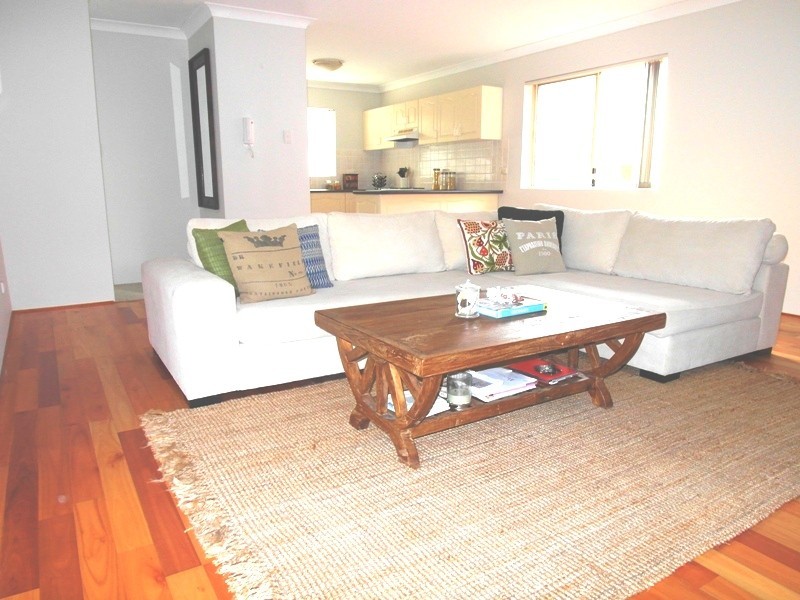 6/515 President Avenue, Sutherland NSW 2232