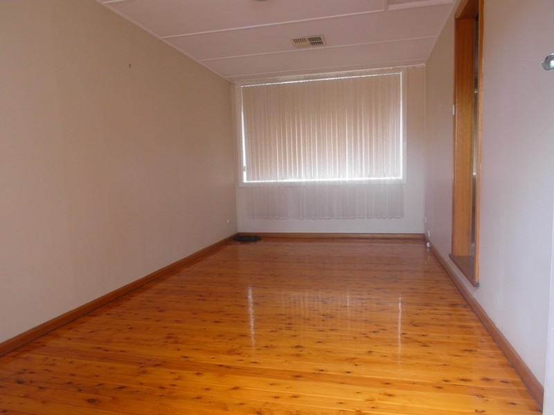 12 Merino Place, Sylvania NSW 2224