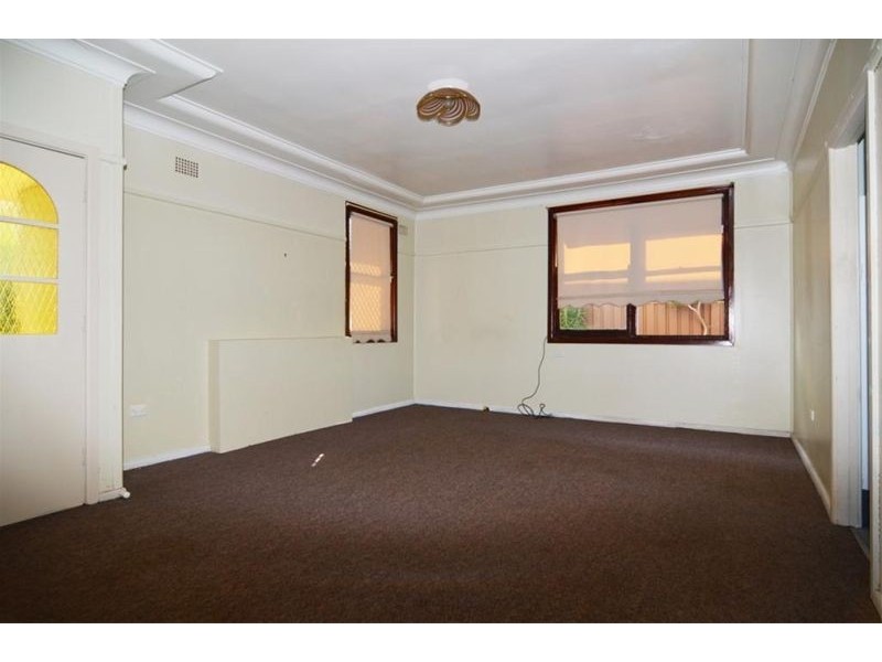 8 Partridge Avenue, Miranda NSW 2228