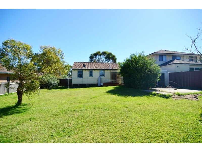 8 Partridge Avenue, Miranda NSW 2228