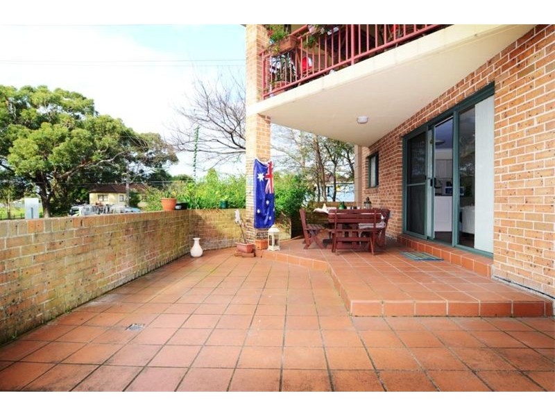 2/331 President Avenue, Gymea NSW 2227