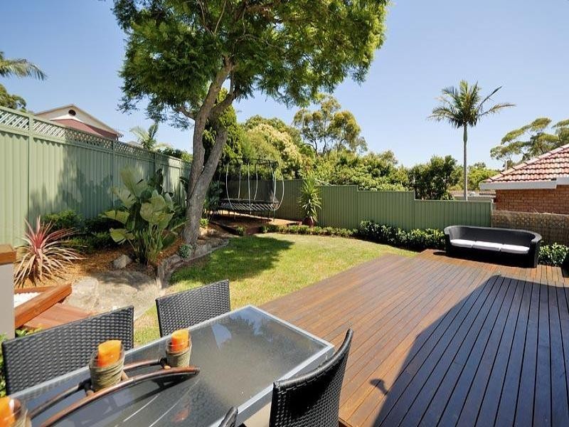 35 George Street, Yowie Bay NSW 2228