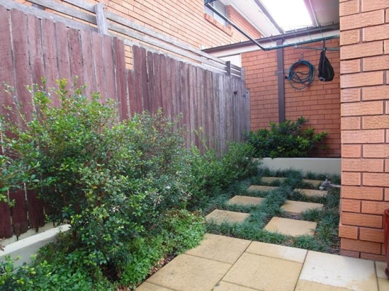 1/120 Wolseley Street, Bexley NSW 2207