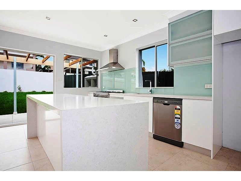 48 Melrose Avenue, Sylvania NSW 2224