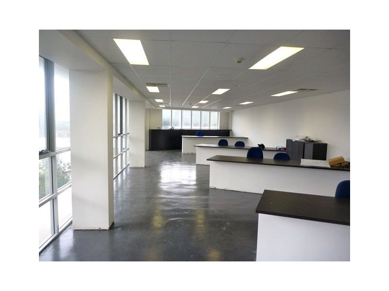 2/4 Hogben, Kogarah NSW 2217