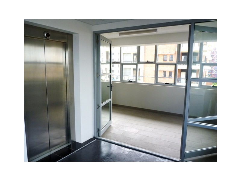 2/4 Hogben, Kogarah NSW 2217