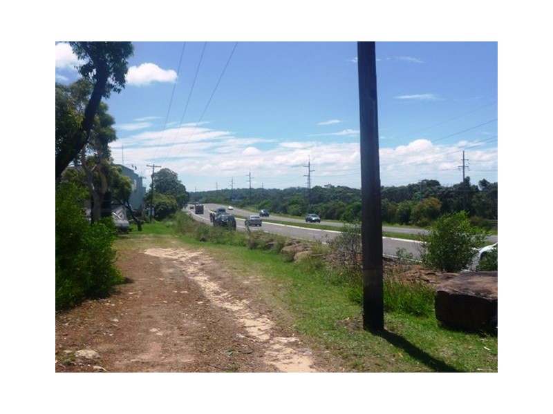 1/14 Burns Rd, Heathcote NSW 2233