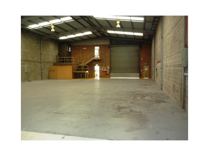 2/19 Burns Rd, Heathcote NSW 2233