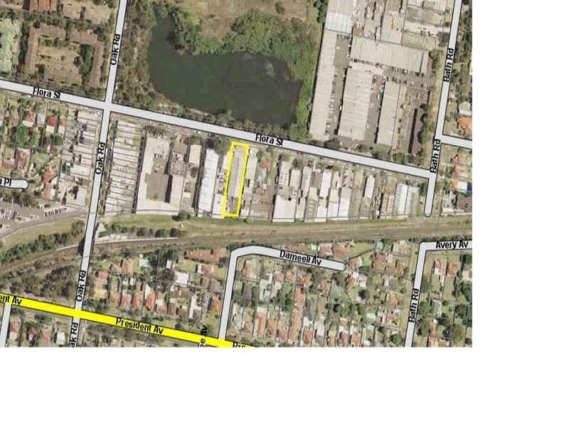 34 Flora St, Kirrawee NSW 2232