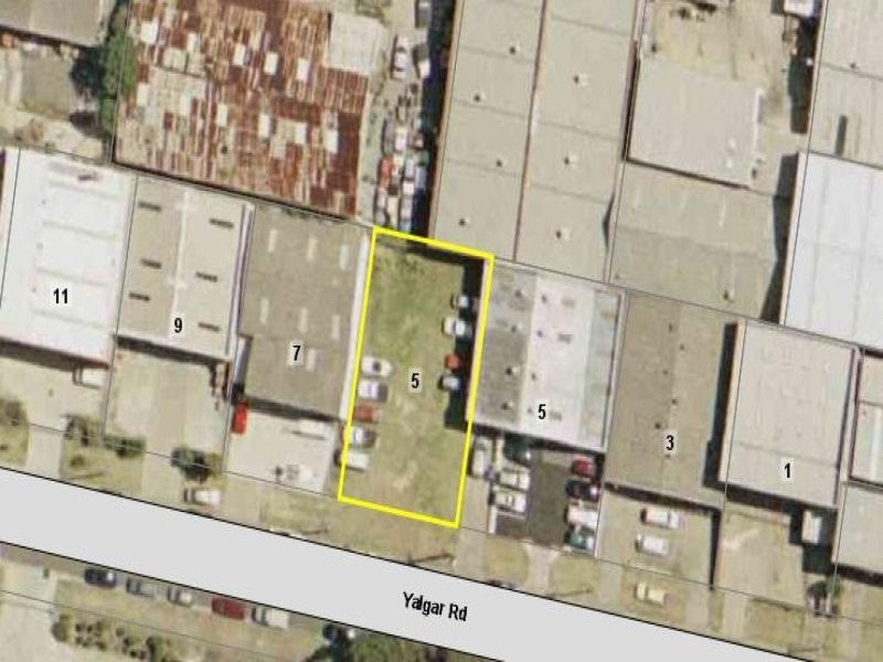 5r Yalgar Ave, Kirrawee NSW 2232