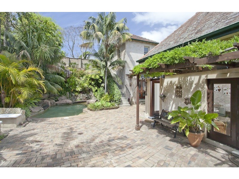 5 Robertson Road, Centennial Park NSW 2021