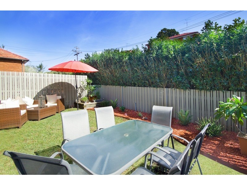 2/22 Bayley Street, Marrickville NSW 2204