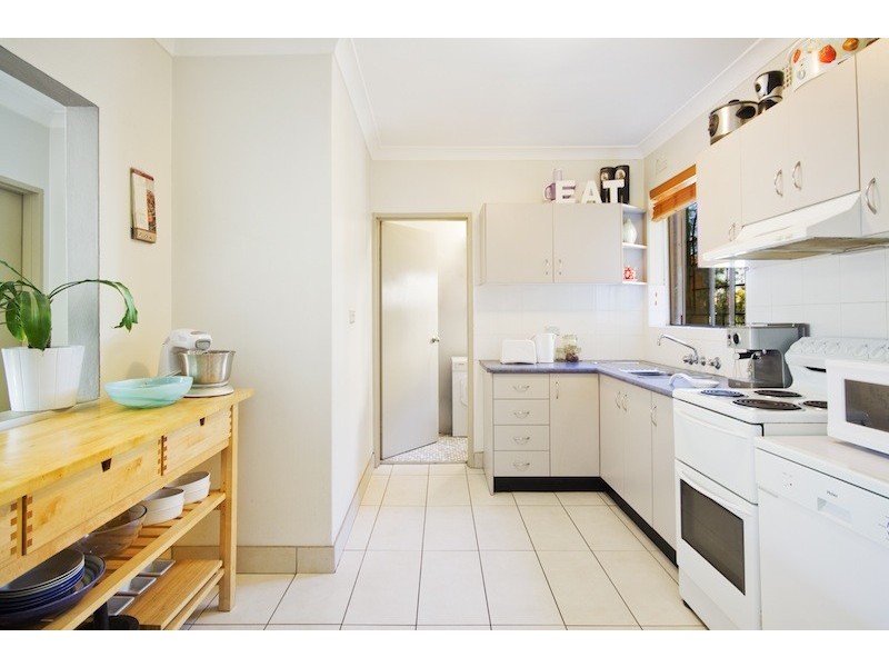 2/22 Bayley Street, Marrickville NSW 2204