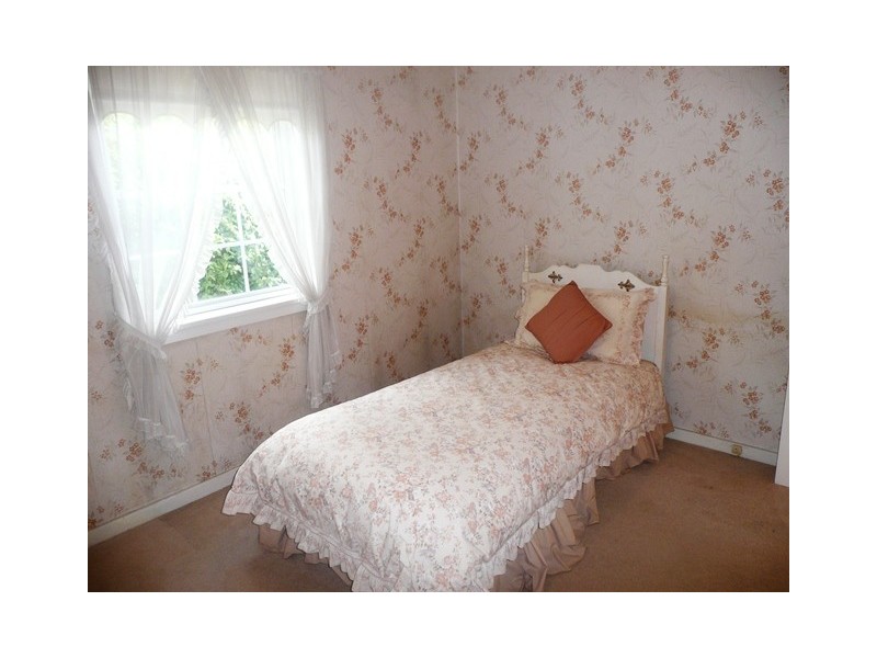 125 Blackbutts Road, Frenchs Forest NSW 2086