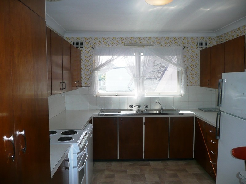 13 Allington Crescent, Elanora Heights NSW 2101