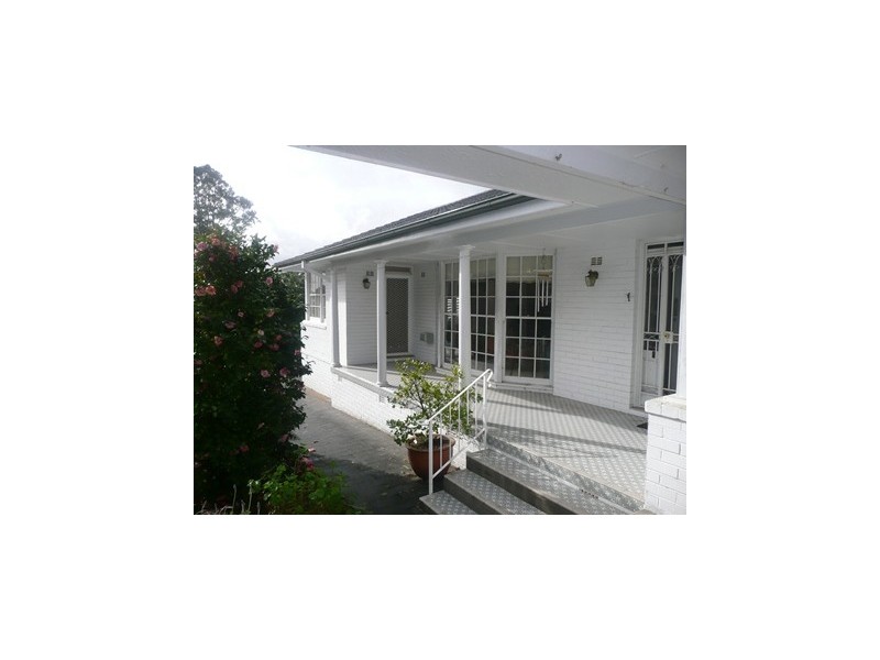 10 Arrunga Avenue, Roseville NSW 2069