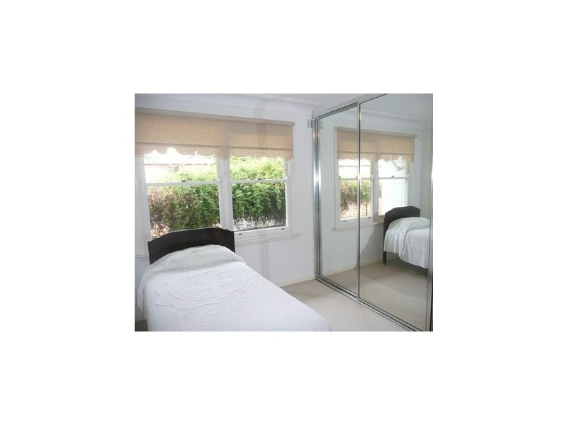 10 Arrunga Avenue, Roseville NSW 2069