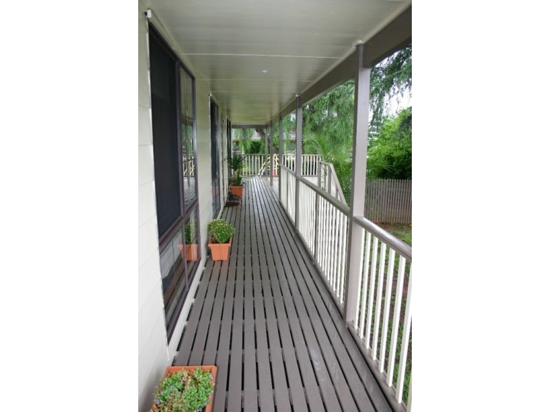 5 Lark Place, Wallacia NSW 2745