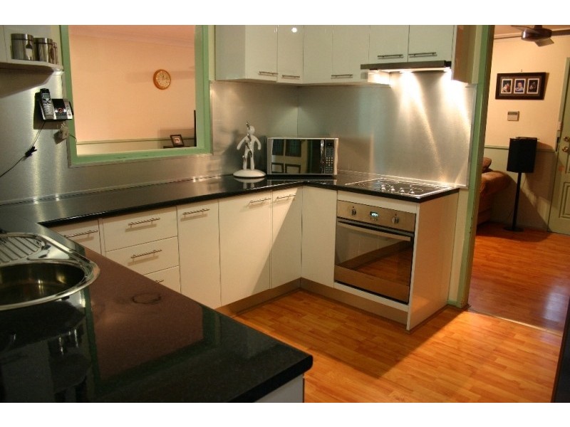 5 Lark Place, Wallacia NSW 2745