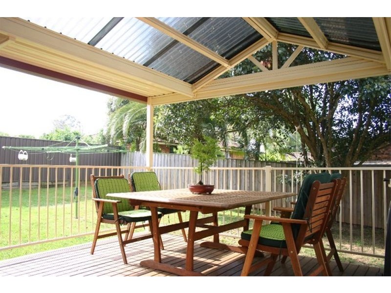 Wallacia NSW 2745