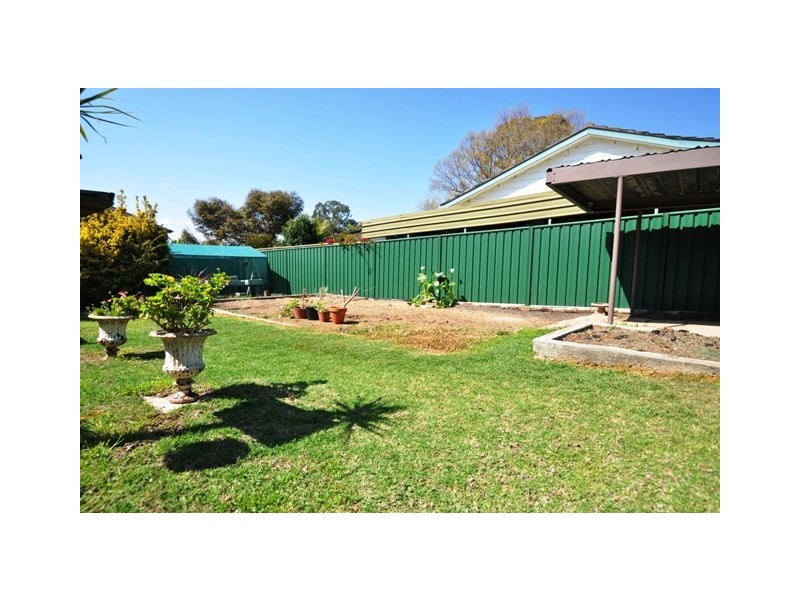 Luddenham NSW 2745