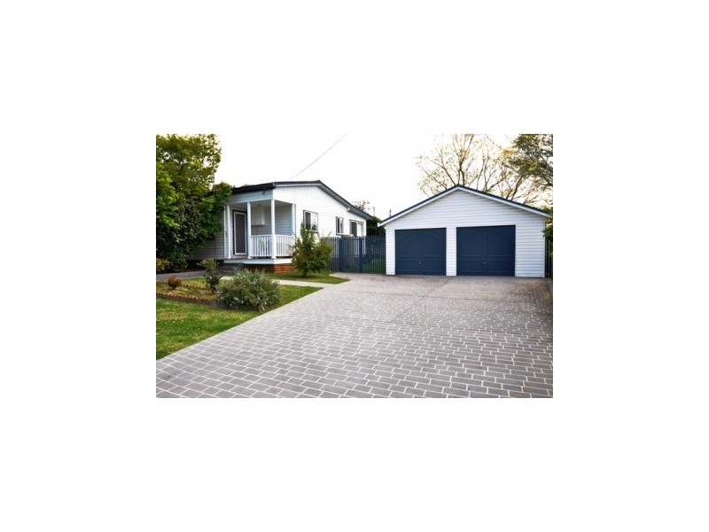7 First St, Warragamba NSW 2752
