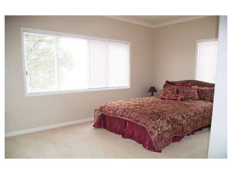 7 First St, Warragamba NSW 2752