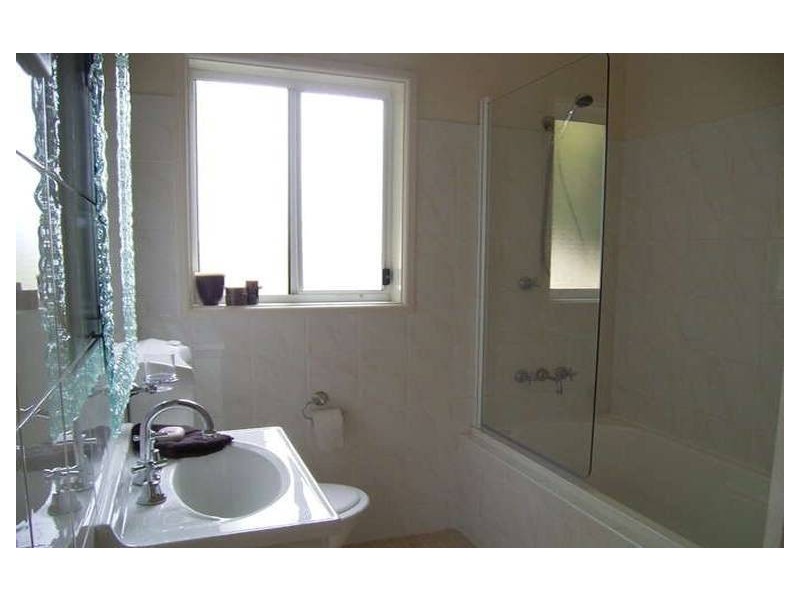 7 First St, Warragamba NSW 2752