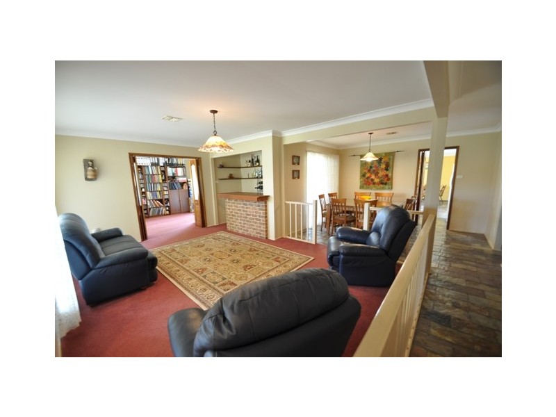 1 Gibson St, Silverdale NSW 2752