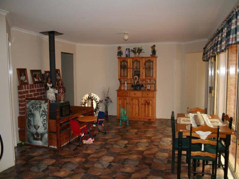 3051  The Northern Rd, Luddenham NSW 2745