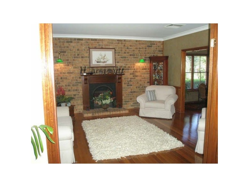 Wallacia NSW 2745