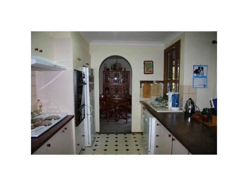 12  Eaton Road, Luddenham NSW 2745