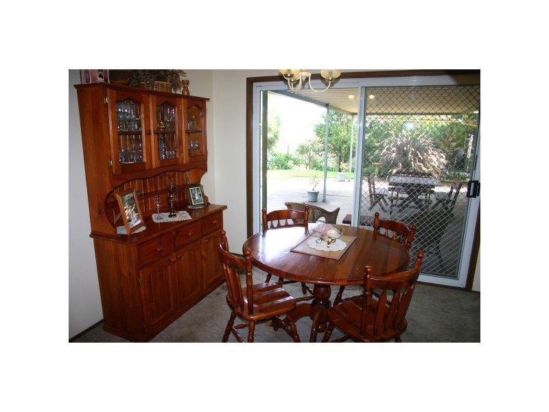 12  Eaton Road, Luddenham NSW 2745