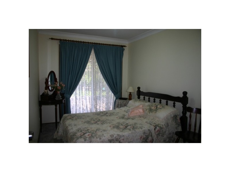 12  Eaton Road, Luddenham NSW 2745