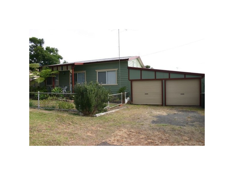 21  Twelfth Street, Warragamba NSW 2752