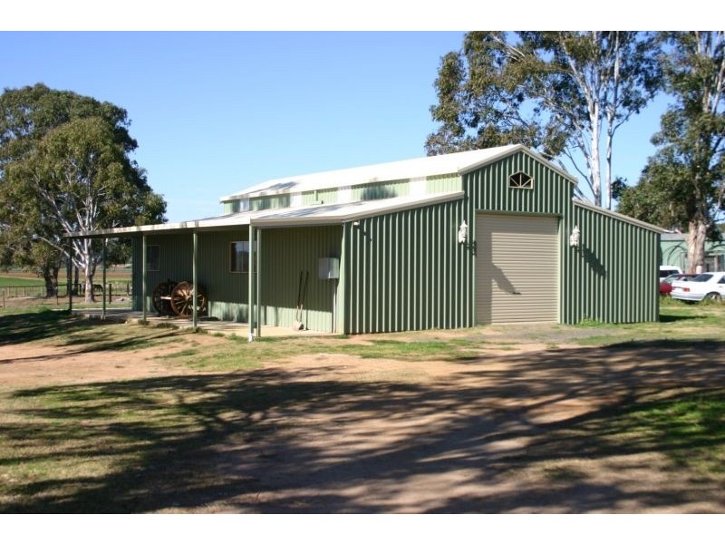 585  Bents Basin Road, Wallacia NSW 2745