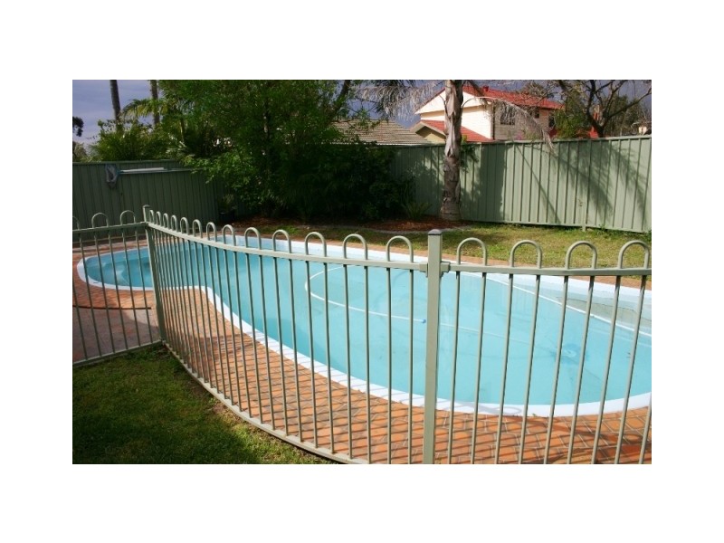 2  Glenmore Place, South Penrith NSW 2750