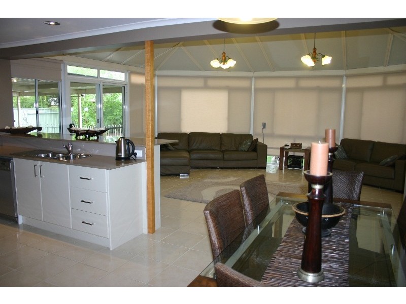 2  Glenmore Place, South Penrith NSW 2750