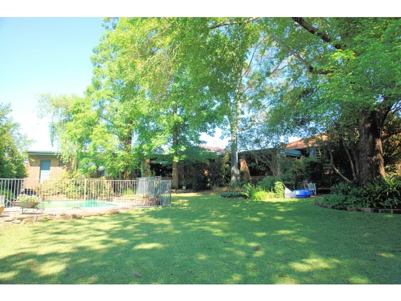 3 The Circle, Oatlands NSW 2117