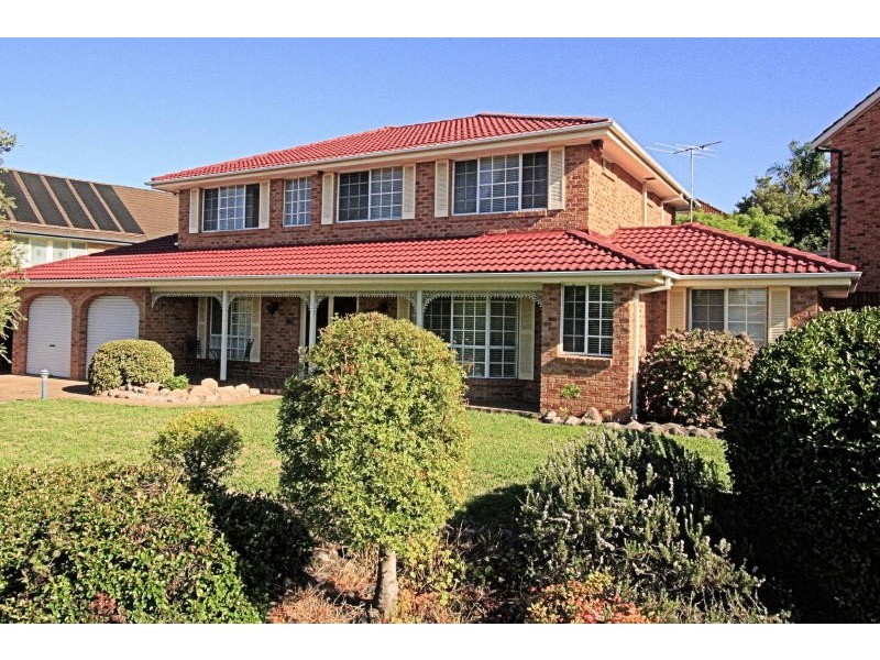 15 Strathalbyn Drive, Oatlands NSW 2117