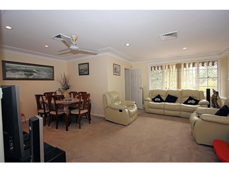 11 Snowdon Avenue, Carlingford NSW 2118