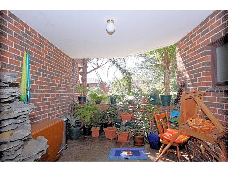 2/18 Jessie Street, Westmead NSW 2145