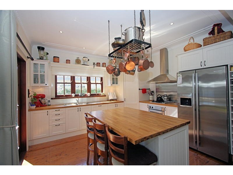 27 Beamish Road, Northmead NSW 2152