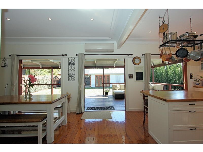 27 Beamish Road, Northmead NSW 2152