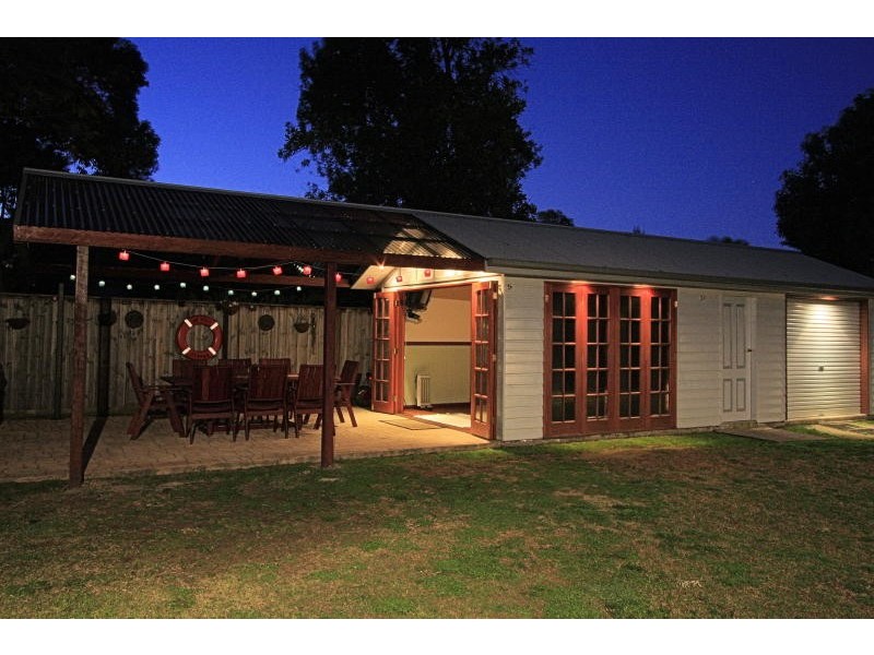 27 Beamish Road, Northmead NSW 2152