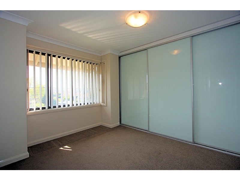 20 Hemsworth Street, Northmead NSW 2152